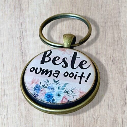 Keyring 30mm Beste Ouma ooit