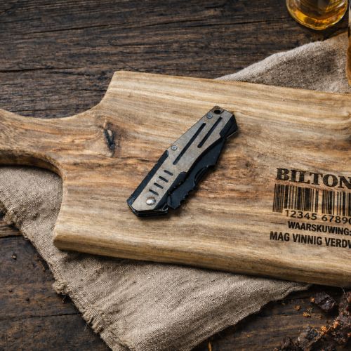 Pocket Knife & Kiaat Biltong Board 2026